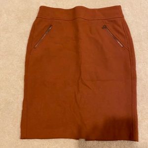 LOFT Pencil skirt